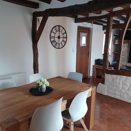 Le Refuge De Normandie Avec Spa Et Cheminee Mesnieres-en-Bray Kültér fotó