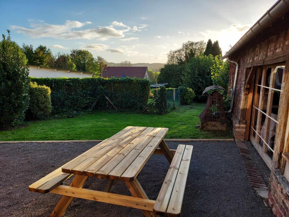 Le Refuge De Normandie Avec Spa Et Cheminee Mesnieres-en-Bray Kültér fotó
